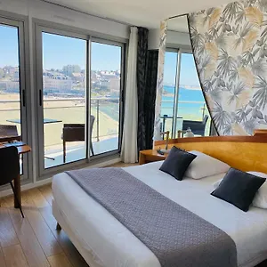 Le Crystal *** Dinard